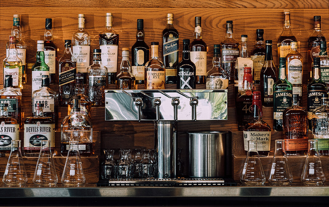 How to Stock a Home Bar